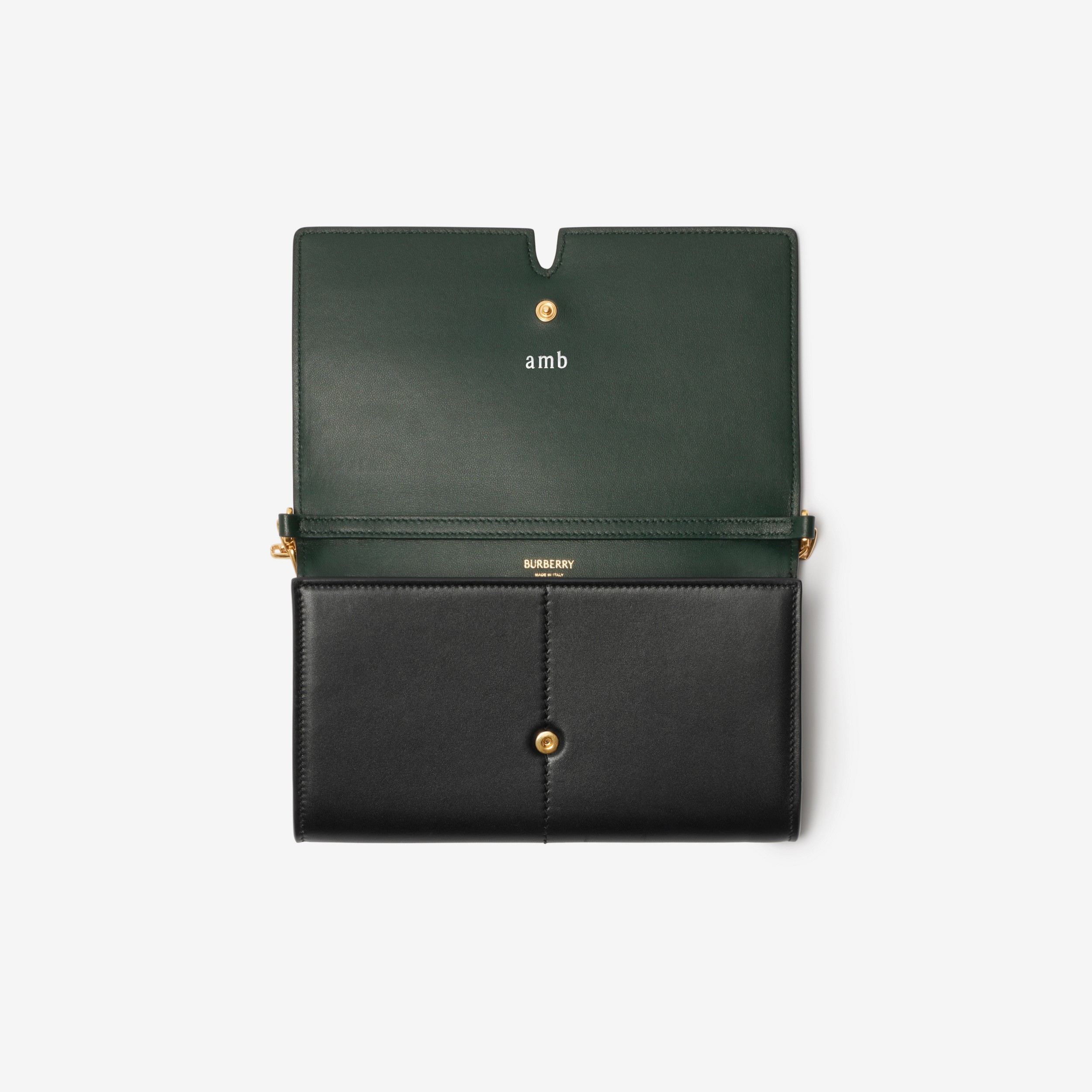 버버리 스닙 체인 스트랩 지갑 80932001